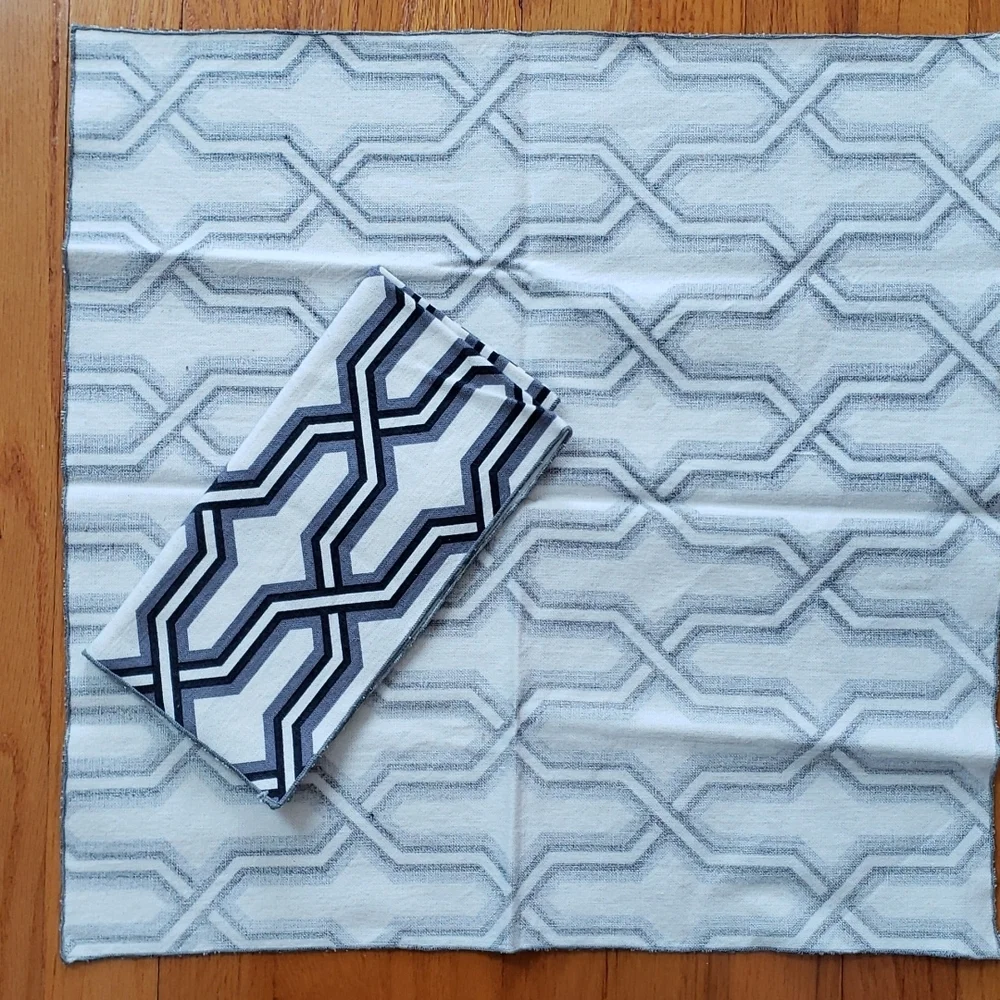Retro Linen geometric design square gray black on white 8 1/2 inches Napkins.